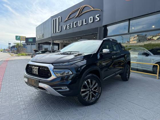 FIAT TORO 2.0 16V TURBO DIESEL RANCH 4WD AT9 FIAT TORO 2.0 16V TURBO DIESEL RANCH 4WD AT9